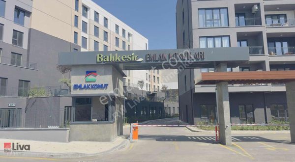 Kiralık 2+1 Daire Emlak Konut, Altıeylül / Balıkesir