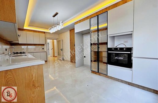 Süper Fırsat Her Katta 3+1,2+1 Ve 2+0 Daireler Sizleri Bekliyor