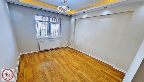 Karakaya'da Caddeye 1 Sok Mesafede Masrafsız 2+1 Daire