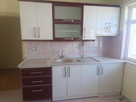 Şarkışla Hsk Rönesans Emlak Tan Gültekin Mahallesinde Müstakil Kiralık Daire