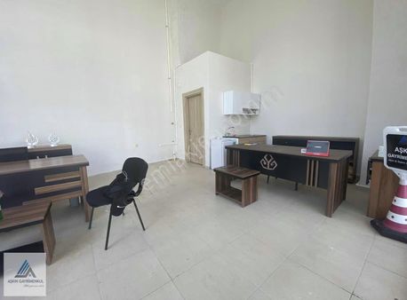 Kayaşehir 22. Bölge Satılık Dükkan