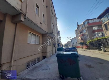 Körfez Güney Mh. Merkezi Yerde Satılık 3+1 Giriş Kat Daire