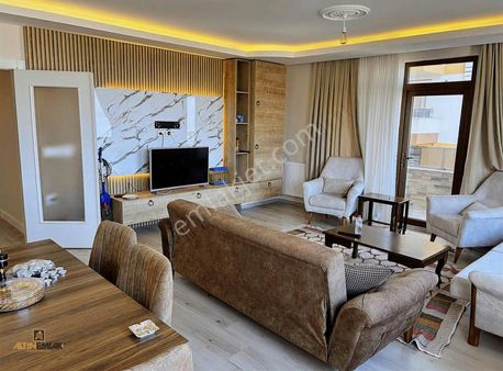 Altın Emlak Trabzon Yalıncakta Eşyalı Satılık 3+1 Lüx Daire