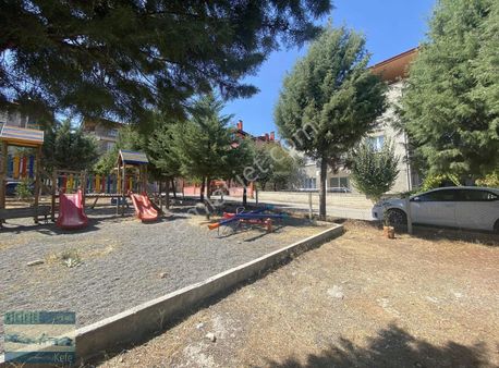 Serinhisar Şair Eşrefte 140 M2 3+1 Daire