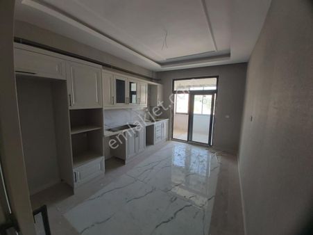 Millioğlu İnşaat'tan Kahvelipınar'da Göl Manzaralı 3,5+1 Daire