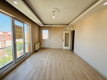 Güven'den Çerkezköyde Servis Duraklarına Yakın 2+1 Kiralık