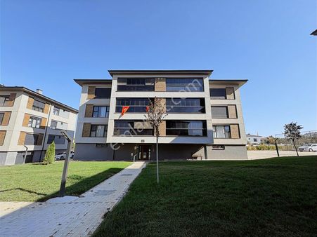 Aşağısöğütönü Maturpark Konutlarında Kiralık Eşyalı 4+1 Daire