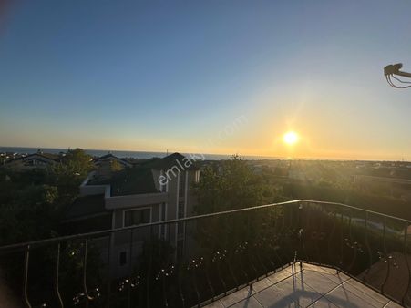 Güzelcede Balıkçı Caddesinde İçi Yapılı 6+1 Kiralık Villa