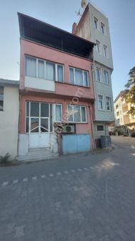 Züferbey Mahallesinde 3 Katlı Triblex Daire