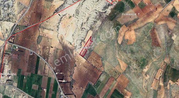 Arevar B.c.'den Gülpınar'da Satılık Arazi