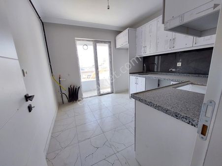 İstasyon Mah Satılık 4+1 Sıfır Teras Kat Ön Cephe Daire