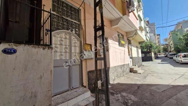 Emir Emlak Ofisinden Beyazlar Mahallesinde 2+1 Daire