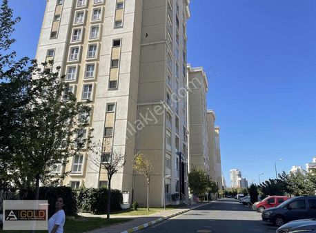 Emlak Konut Bahçekent 654 Ada 138m2 Üç Cepheli Güncel