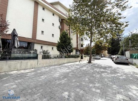 Kumburgaz Mah Ebeveyn Banyolu Kiralık 2+1 Forent