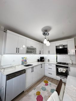 🏡 Topcuasım Mahallesi 🏡 ✅3+1 M2 125 6 Katlınım 4 Katı ❇️kombi Petekli ❇️kapalı Mutfak