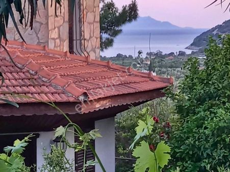 Datça Mesudiye'de, Deniz Ve Doğa Manzaralı Müstakil Villa