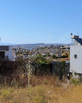 Emr Gayrimenkul Farkıyla Satılık Villa İmarlı Arsa