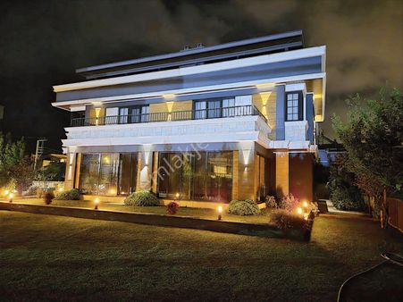 Taflan'da Denize 3. Parsel Satılık Lüks Villa