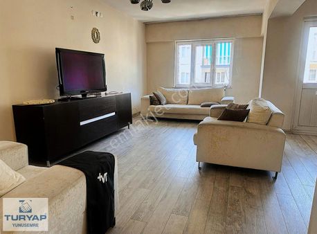 Cadde Üzeri Merkezi Konumda , Ferah, Asansörlü Kiralık Daire