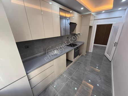 Etlik Merkezi Konum'da Bağımsız Full Yapılı Özle Bahçeli 3+1