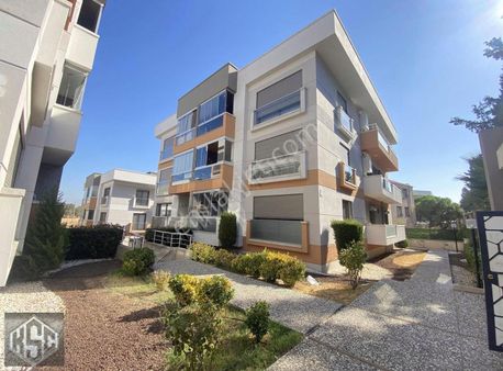 Karadeniz Emlak'tan Butik Site İçerisinde Arakat 3+1 Satılık Dai