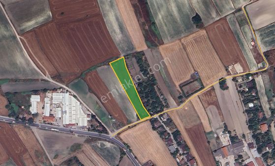 Arnavutköy Sazlıbosna'da 3.105 M² Hisseli Zemin + 3 Kat Acilllll