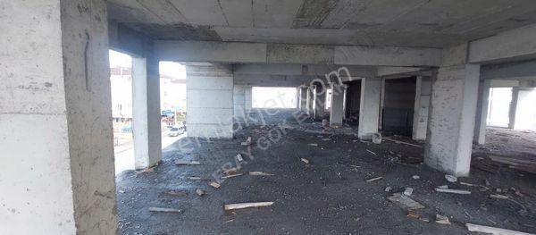 Cumhuriyet Cadde Denize 100 Mt 80 M2 2+1 Daireler Eray Gök Emlak