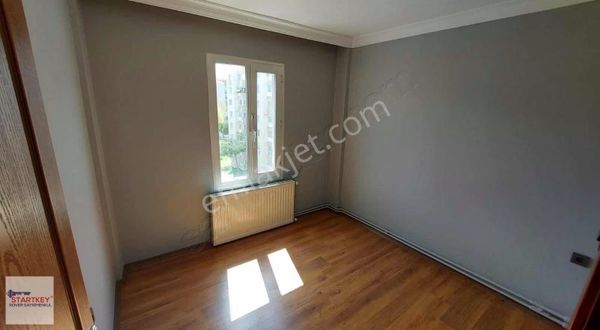 Manavkuyu Kızılay Kan Merkezi Yakını Satılık 3+1 Tadilatlı Daire