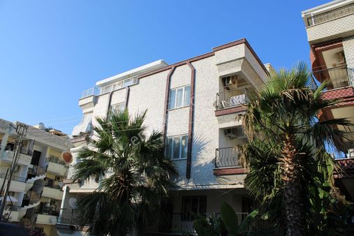 Aydın Didim Altınkum Mahallesi Satılık 4+1dubleks Daire Denize 300 Mt Mesafede