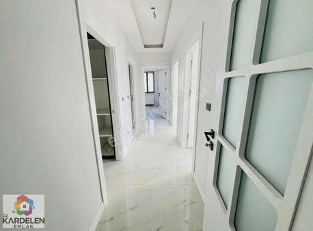 Kardelen Arsa Ve Emlak Ofisinden Satılık 4,5+1 Fırsat Daireler