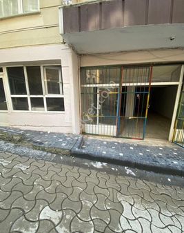 Tuğba Emlaktan Yalı Mevkiinde Satılık Dükkan…