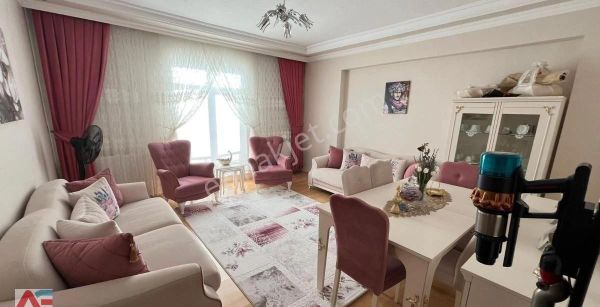 Salı Pazarı Yakını 3+1 Süper Geniş Satılık Daire