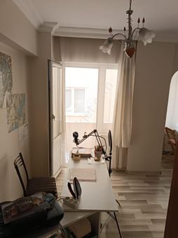 Ümraniye Çamlık İkbal Caddesi Üzerinde 1.kat Finans Merkezi Karşısında Satılık 2+1 Kat Mülkiyetli