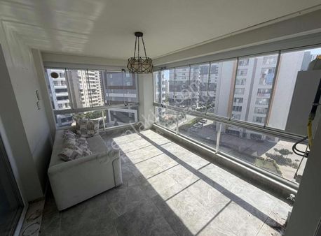 Fume Gayrimenkul'den Kiralık Lüks 4+1 Daire