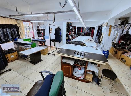 Hisar'dan Gökkuşağı Cd Paraleli 220 M2 Otoparklı Dükkan