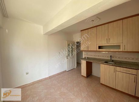 Mt'den Selçukbeyde Kazım Arslan Parkı Yakını 3+1 Daire