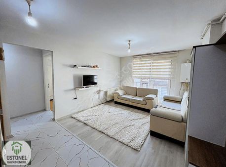 Üstünel'den Kat Mülkiyetli Geniş Eşyalı 3+1 Fırsat Satılık Daire