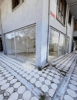 Yelken Grup'tan Çekmeköy Taşdelen'de Kiralık Dükkan