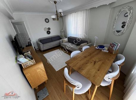 Yeşilpınar Vialand Yakını Asansör+balkon 2.kat 2+1 90m2 5.300.00