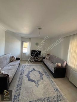 Sancaktepe Yunus Emre Caddenin Dibi Geniş Ara Kat Daire !!!