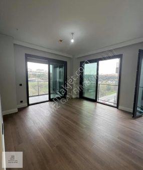 Avrupa Konutları Çamlıvadi De Satılık 2+1 Güncel Daire