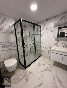 Ergünler İnşaattan Bahçelievler Merkezde Ara Kat Satılık Daire