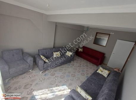 Kolçan Emlak'tan Yenidogan'da Kanal Boyunda 2+1 Eşyalı Satılık