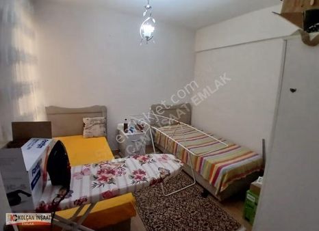 Kolçan Emlak'tan Kafeler Sokagın'da Eşyalı 2+1 Satılık Daire