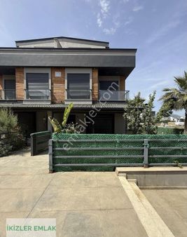 Seferihisar Doğanbey’de Site İçerisinde Havuzlu 3 + 1 Dubleks Yazlık