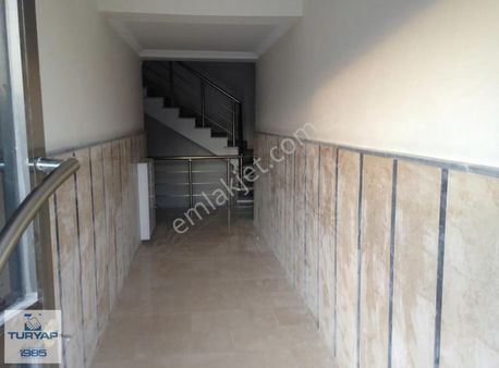 Dere Mahallesinde 3+1 Ara Kat Asansörlü Daire Satlıktır.