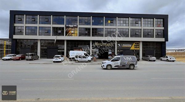 İvedik Anteks'te Oturuma Hazır Her İşe Uygun 50 M2 Satılık Ofis