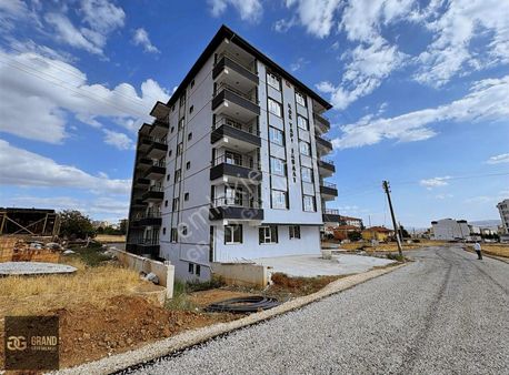 Üniversiteler Bölgesi 1+1 50 M2 Oturuma Hazır Sıfır Lüx Daire