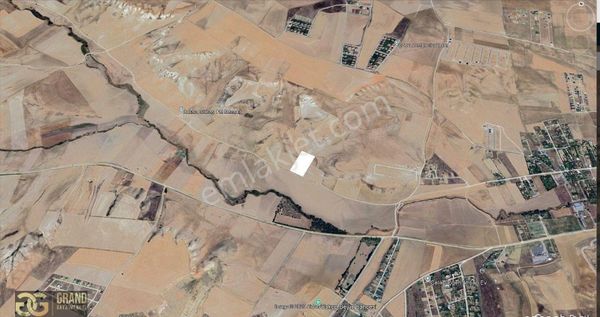 Gölbaşı Hacımuratlı Da Yola Cepheli 12.029 M2 Fırsat Tarla