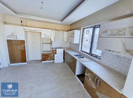 Bostanbaşı Ana Cad... Satılık 3+1 Lüks Sıfır Daire